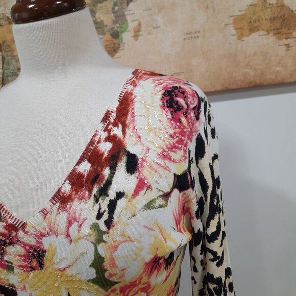 Floral/leopard/sequin stretch sweater - BCBG Max Azria brand - Picture 5 of 12